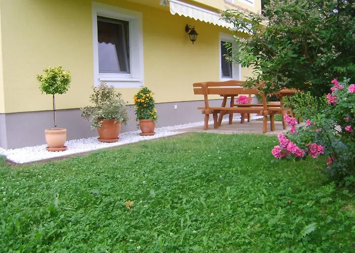 Ruhige In Feld Am By Interhome Apartament Feld am See